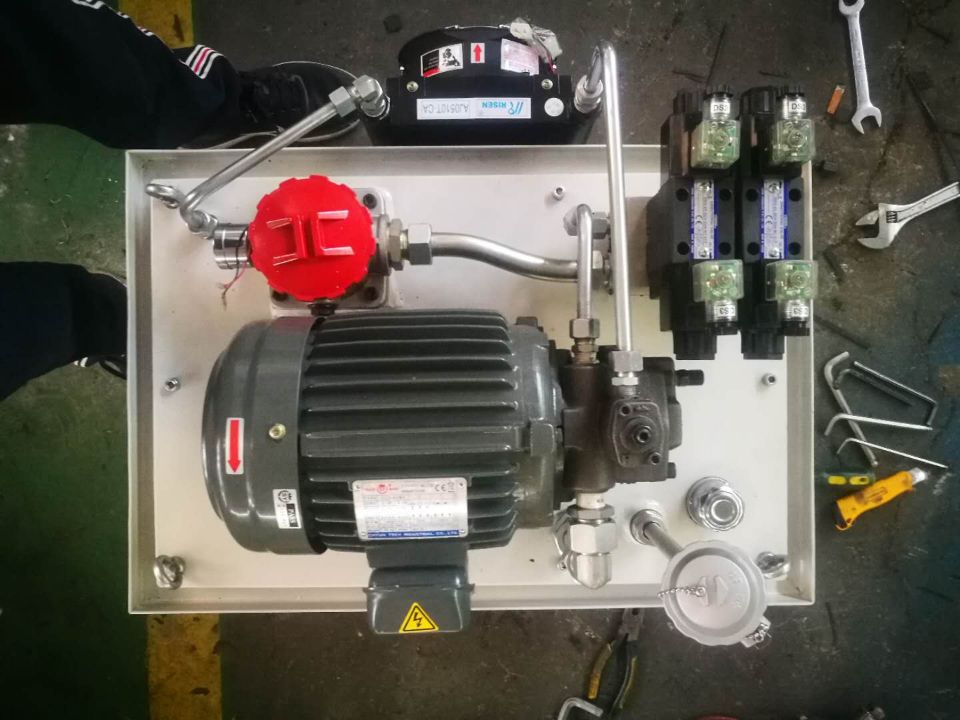 �T���O(sh��)��Һ��վ